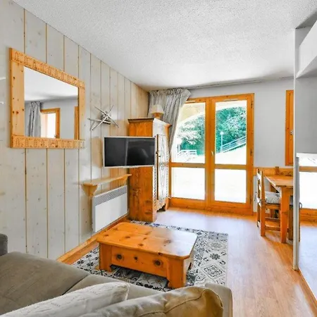 Renove Pres Des Pistes Avec Terrasse, Ski, Parking Et Cuisine Equipee - Fr-1-514-48 Apartment *