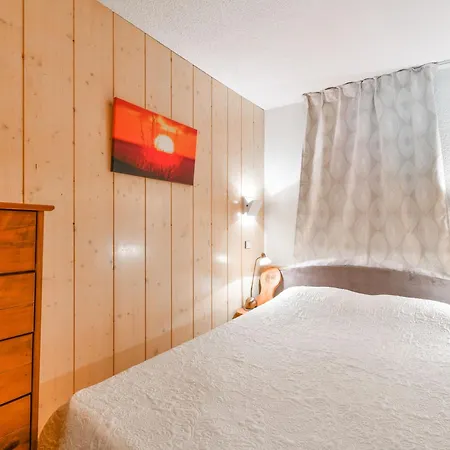 Apartment Renove Pres Des Pistes Avec Terrasse, Ski, Parking Et Cuisine Equipee - Fr-1-514-48
