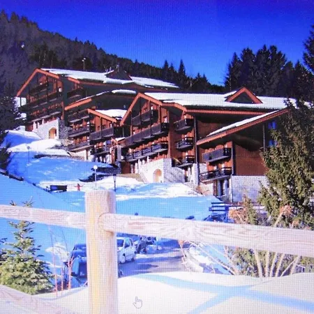 Renove Pres Des Pistes Avec Terrasse, Ski, Parking Et Cuisine Equipee - Fr-1-514-48 * Courchevel