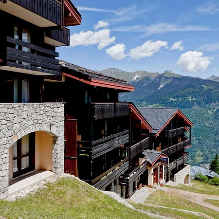 Renove Pres Des Pistes Avec Terrasse, Ski, Parking Et Cuisine Equipee - Fr-1-514-48 * Courchevel